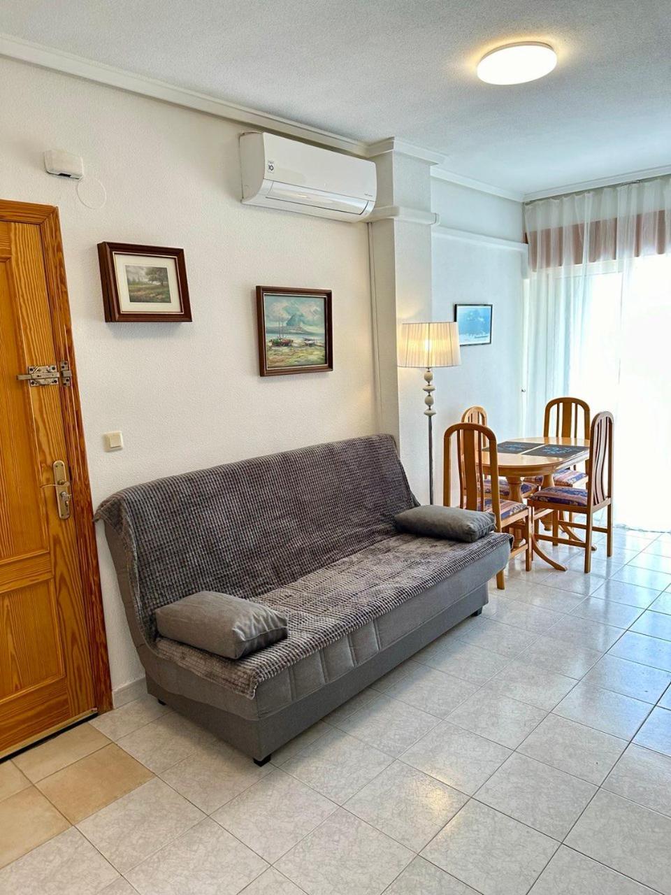 Apartamentos Avenida Diego Ramirez Torrevieja Exterior photo
